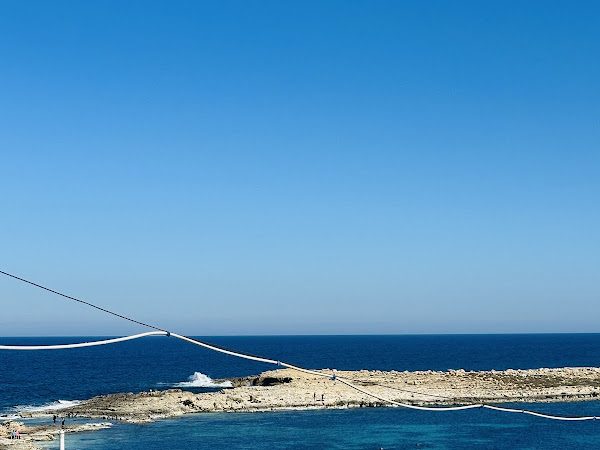 Uninterrupted views over the Qawra coast